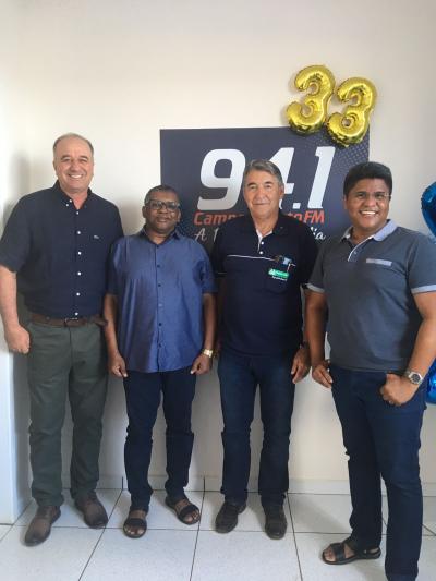 Campo Abeto FM estÃ¡ com programaÃ§Ã£o especial dos 33 anos